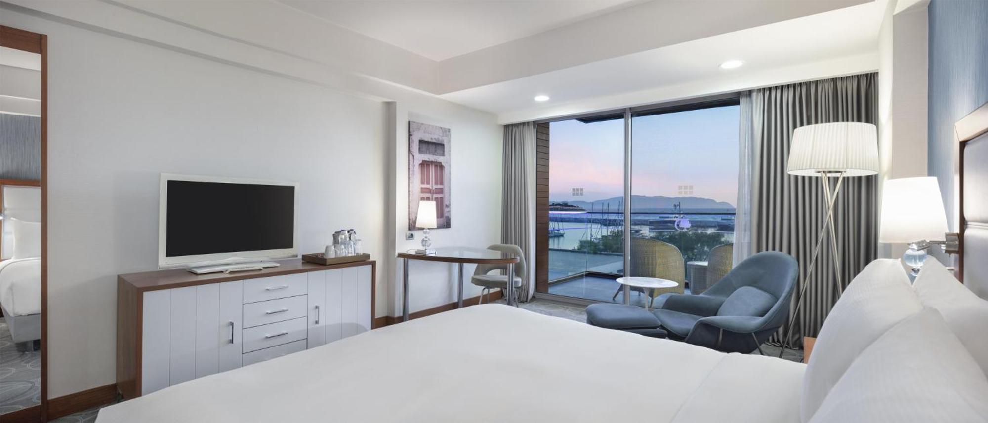 King Deluxe Room Marina View