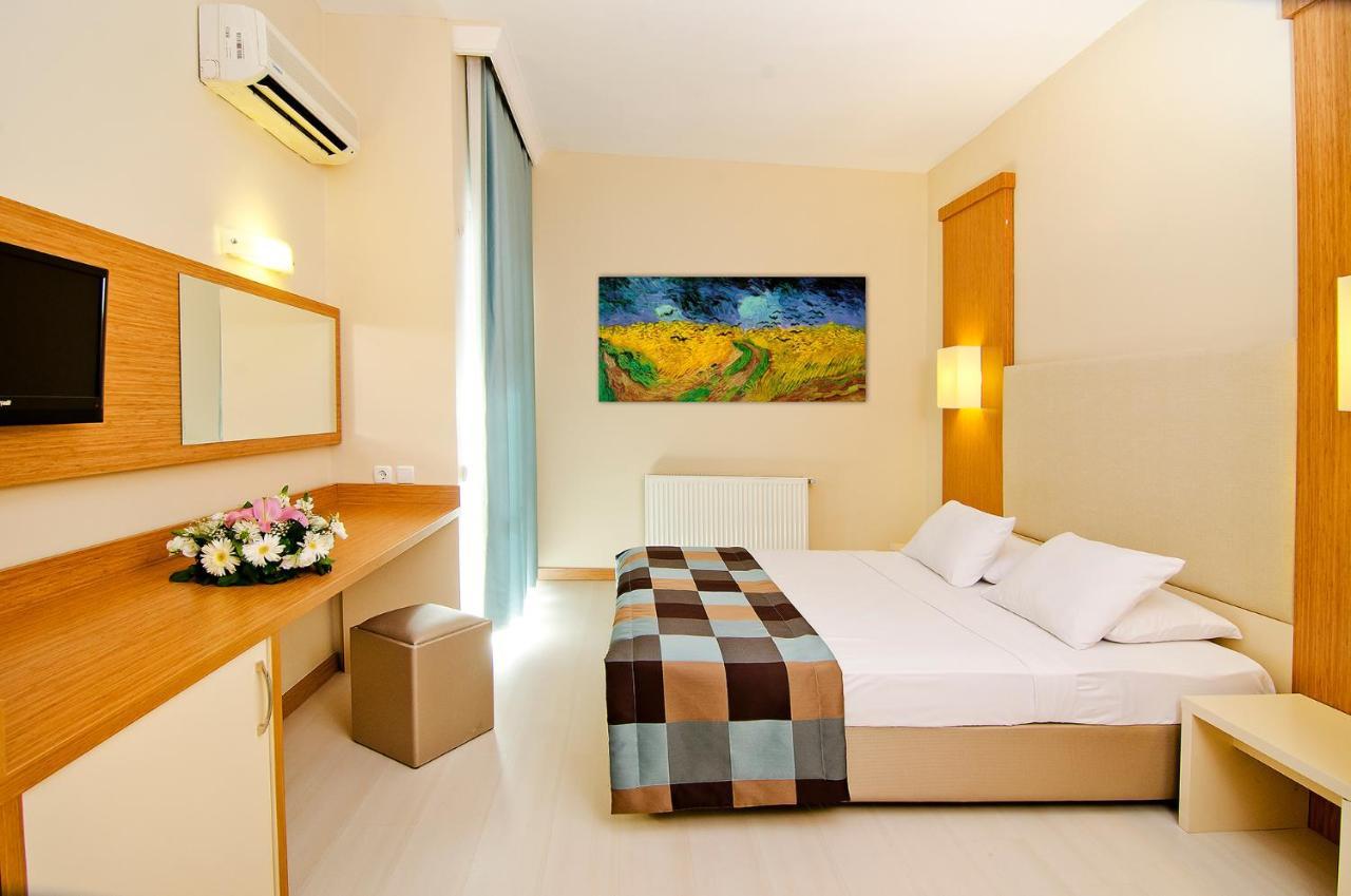 Triple Room City View
