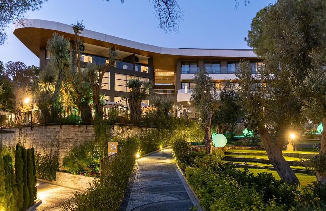 Unique Life Style Hotel-1