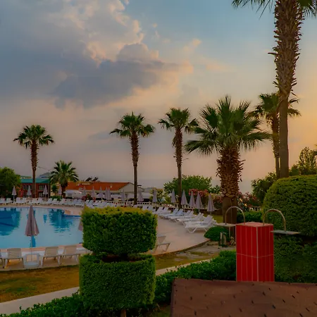 Royal Palace Kusadasi Hotel-3