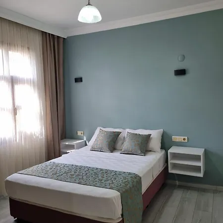 Kusadasi Sezgins Boutique Rooms-2
